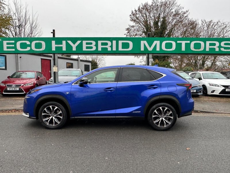 LEXUS NX