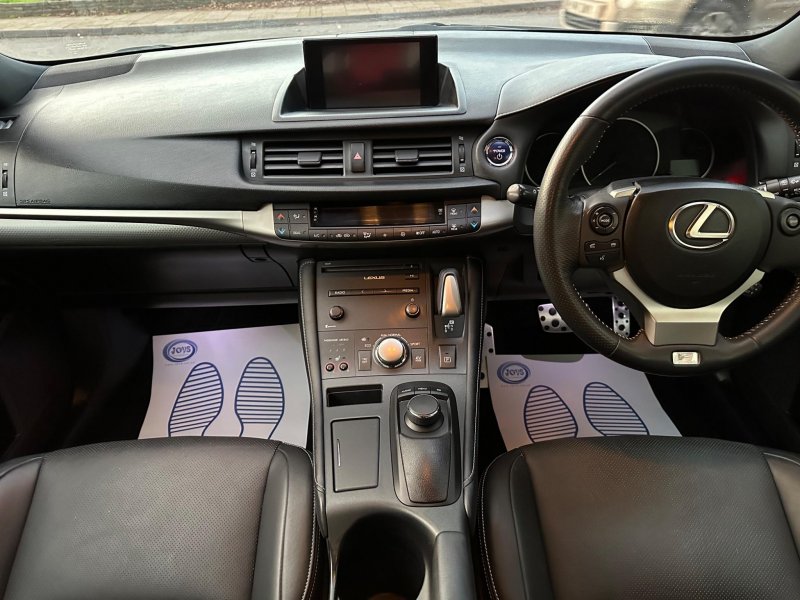 LEXUS CT