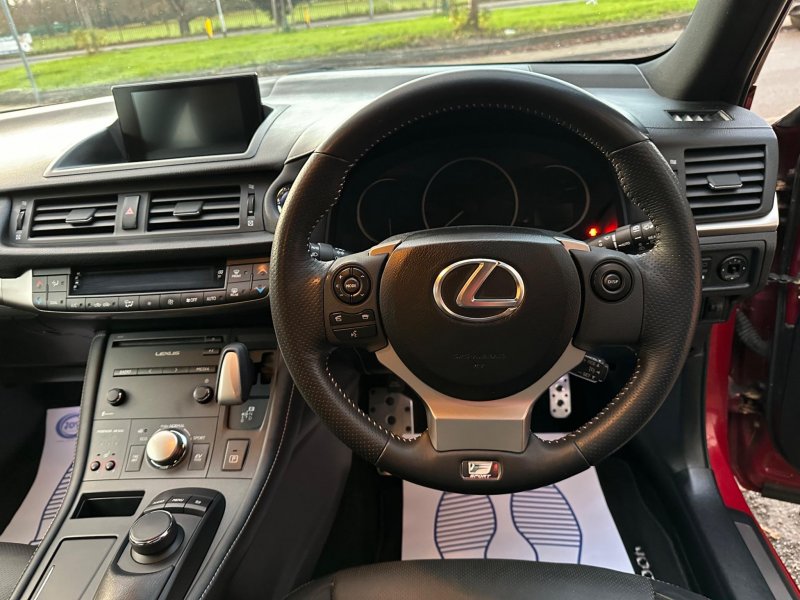 LEXUS CT