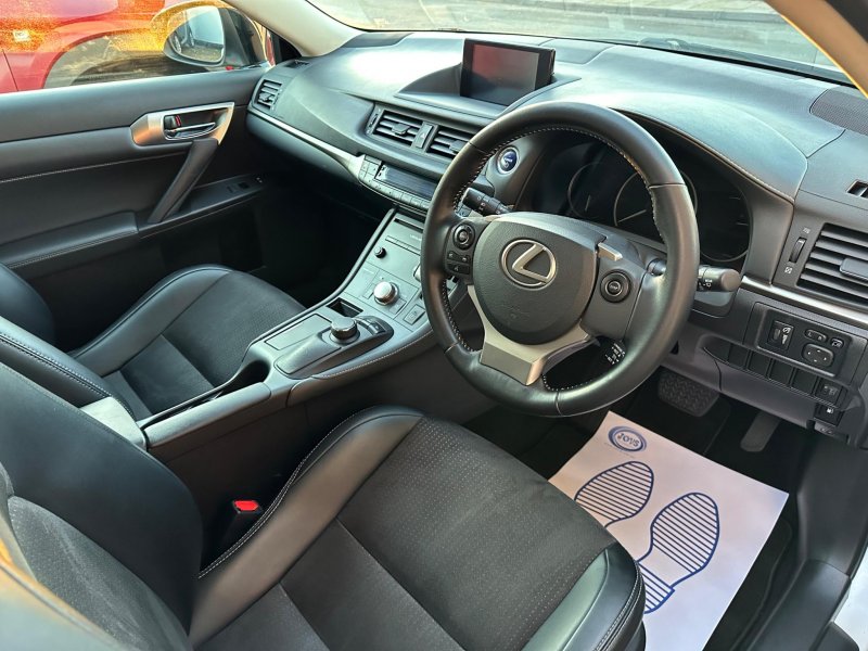 LEXUS CT