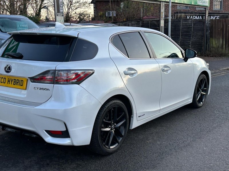 LEXUS CT