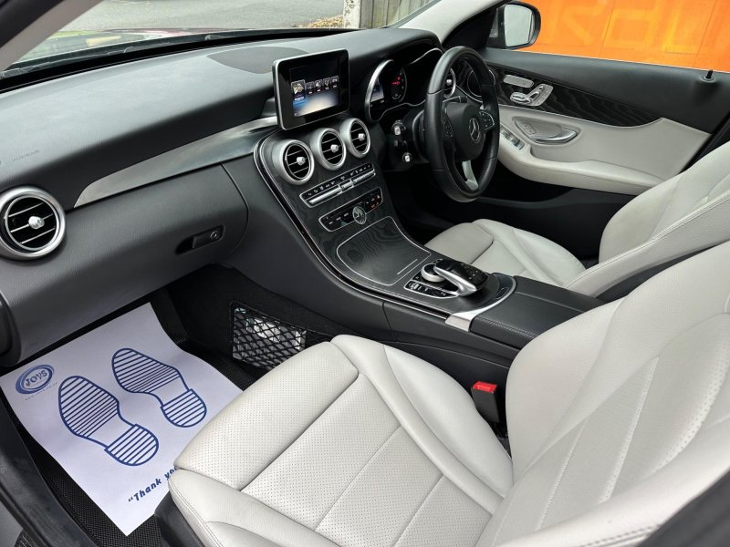 MERCEDES-BENZ C CLASS