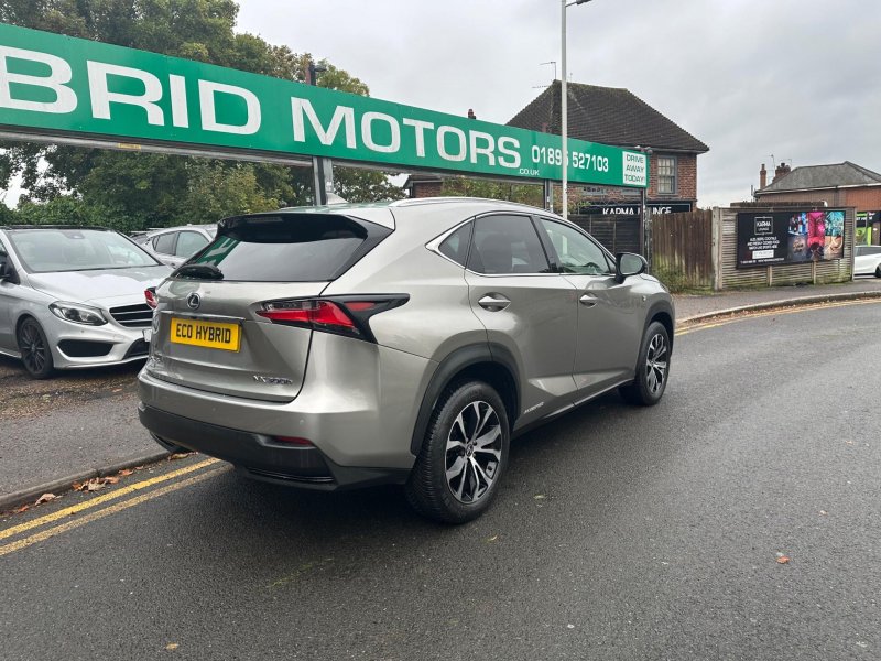 LEXUS NX