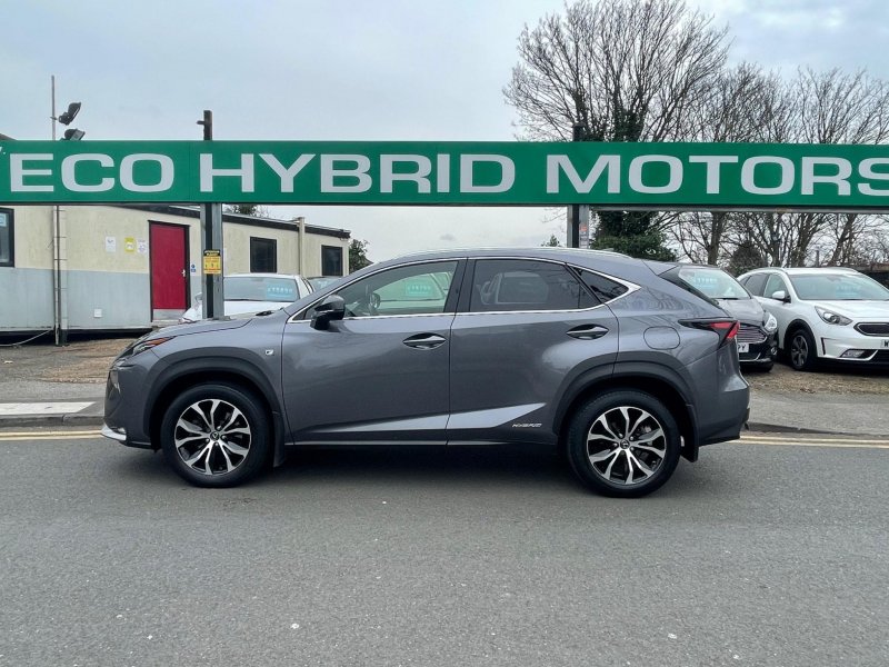 LEXUS NX