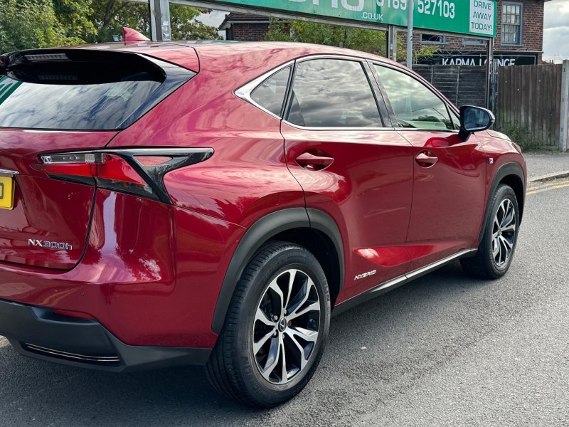 LEXUS NX