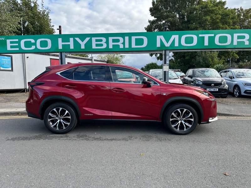 LEXUS NX