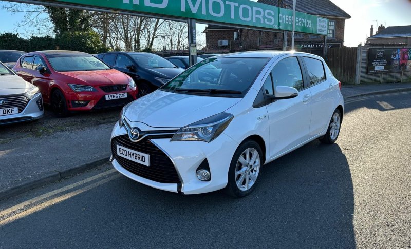 TOYOTA YARIS