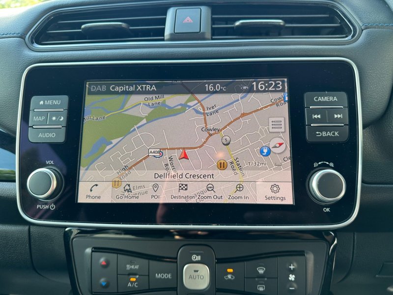 NISSAN LEAF