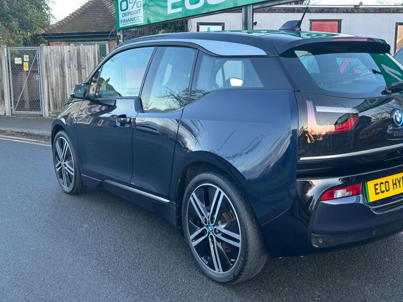 BMW I3