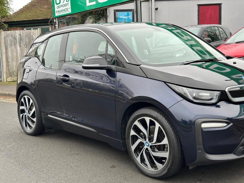 BMW I3