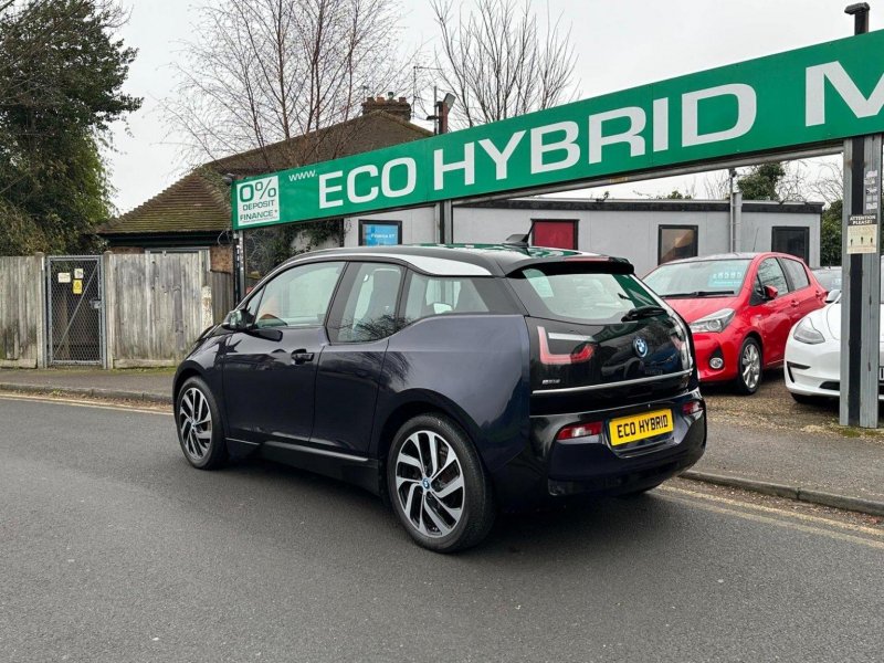 BMW I3