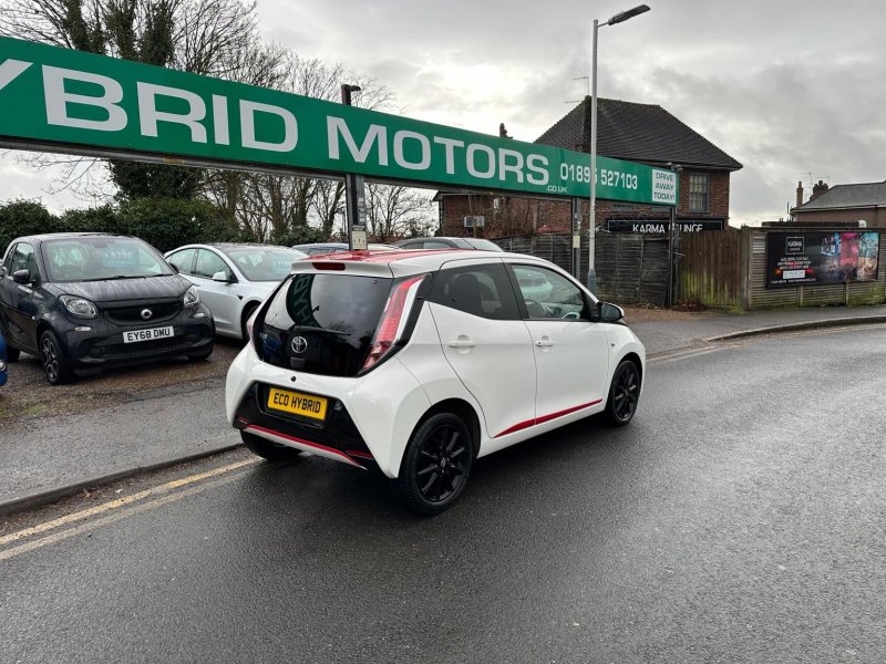 TOYOTA AYGO