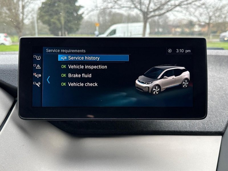 BMW I3