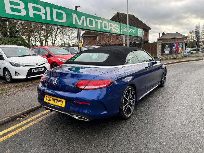MERCEDES-BENZ C CLASS