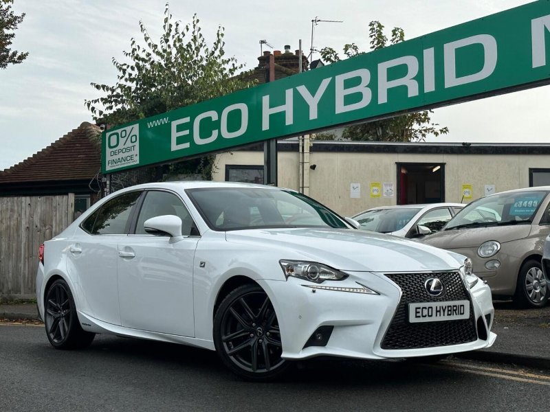 LEXUS IS