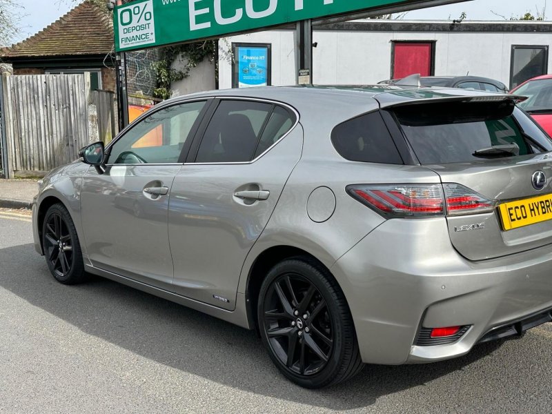LEXUS CT
