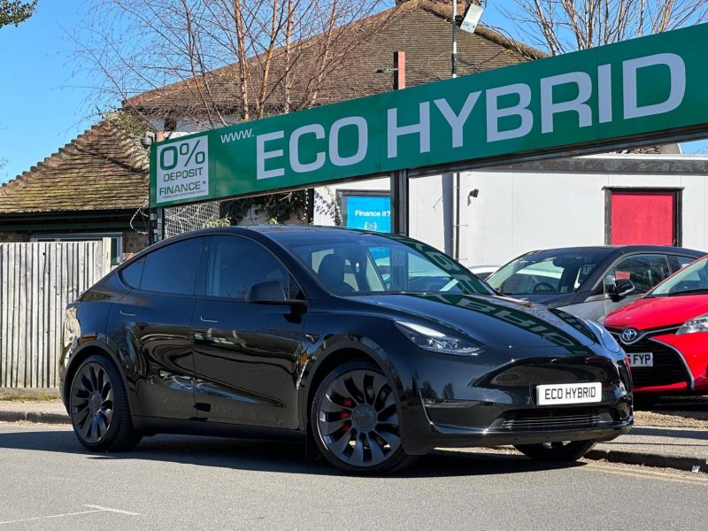 TESLA MODEL Y