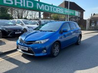 TOYOTA AURIS