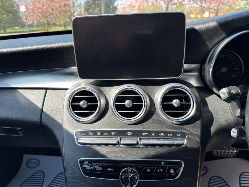 MERCEDES-BENZ C CLASS