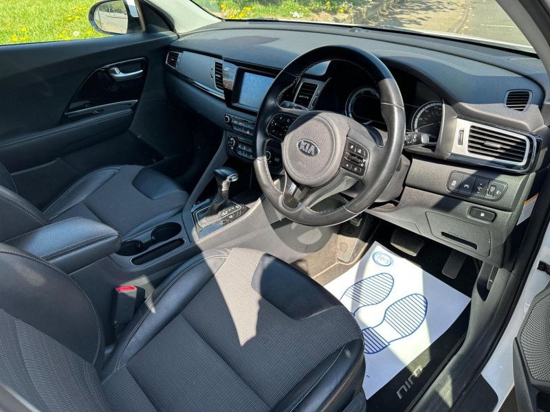 KIA NIRO