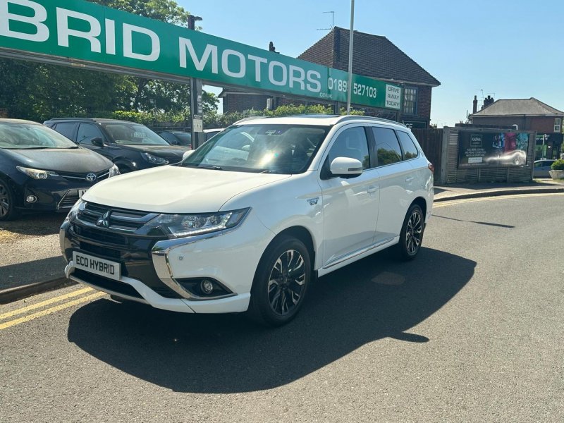MITSUBISHI OUTLANDER