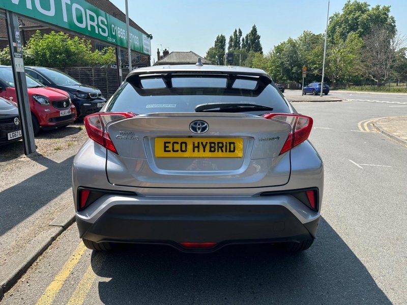 TOYOTA C-HR